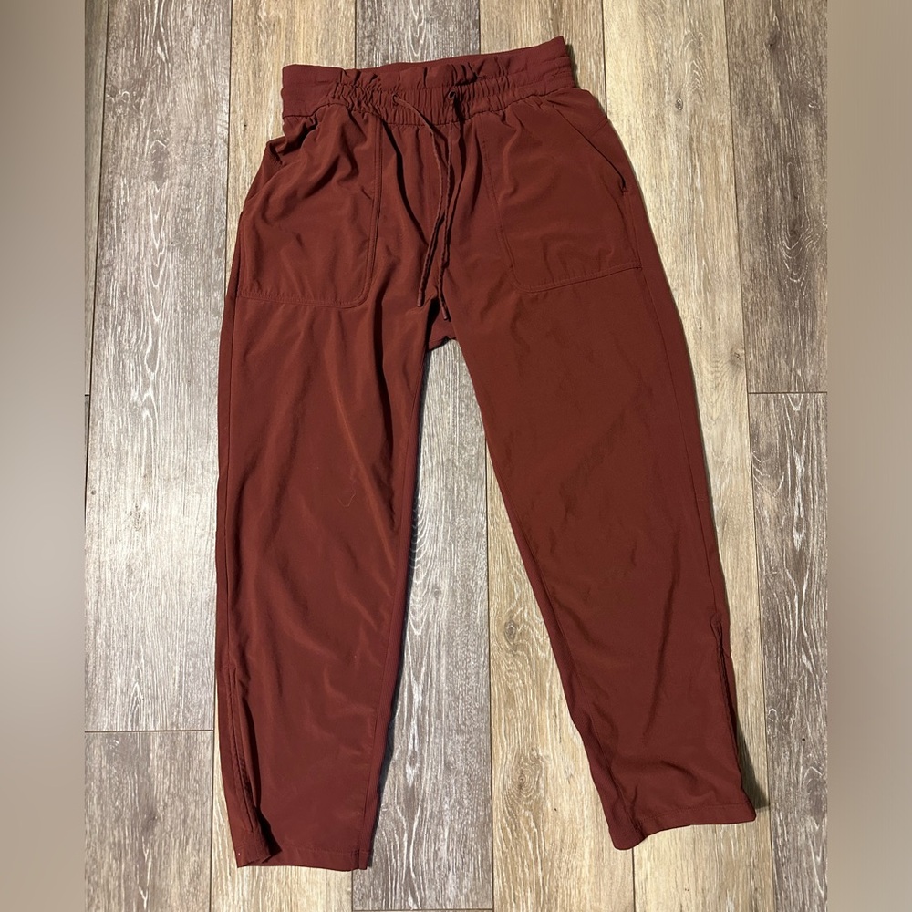 lululemon Women’s Beyond the Studio Crop Pants
